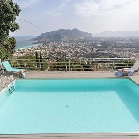 Mondello Pool And View * Palermo